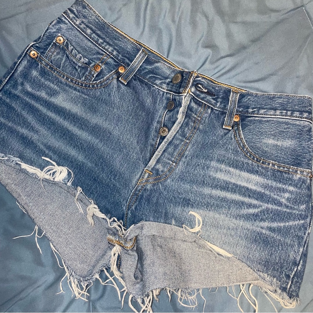 Levi shorts